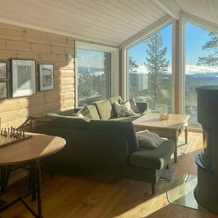 Casa vacanze With Games And Views Of Follsja