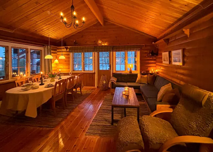 With Games And Views Of Follsja Casa vacanze Notodden